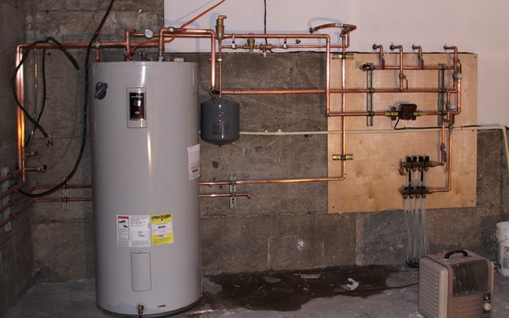 Installed hot water tank